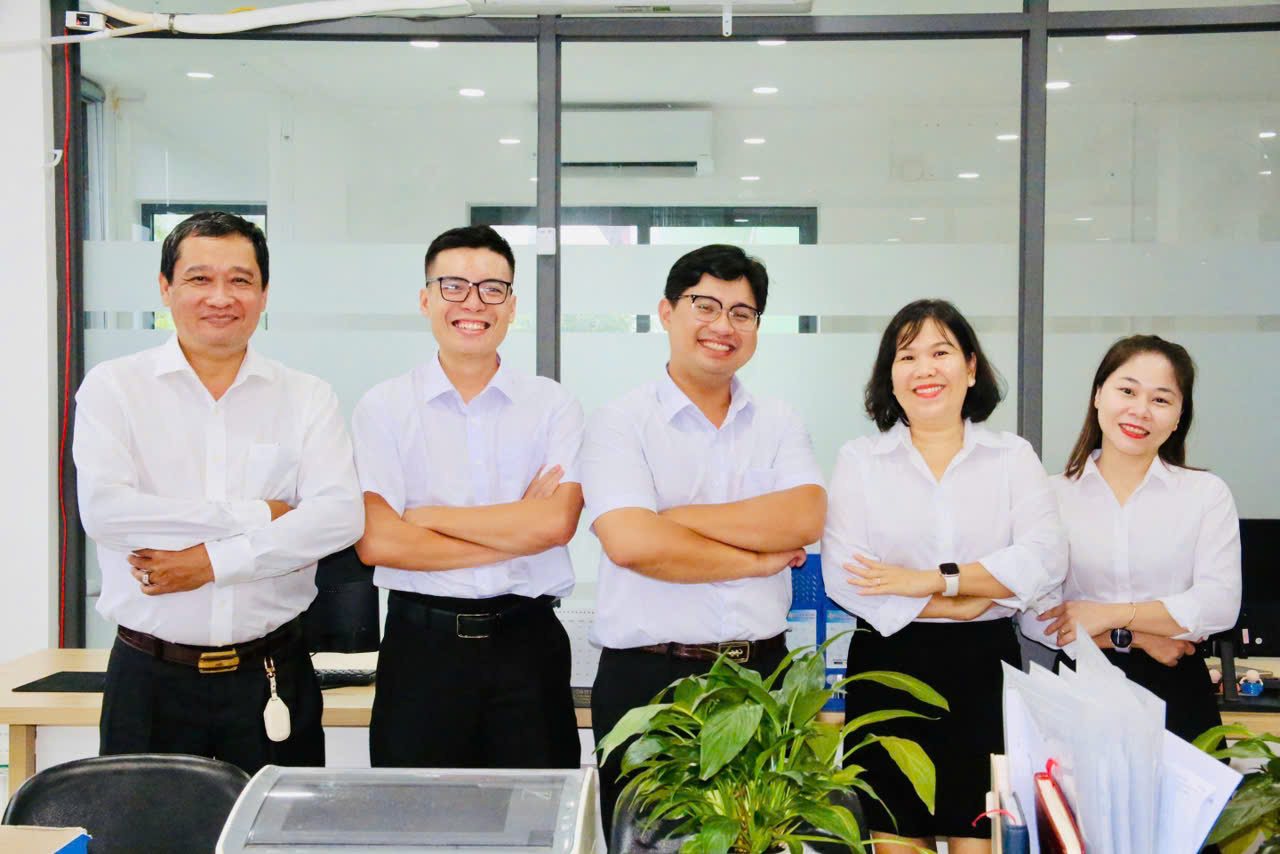 Nhóm tư vấn thuế – tài chính